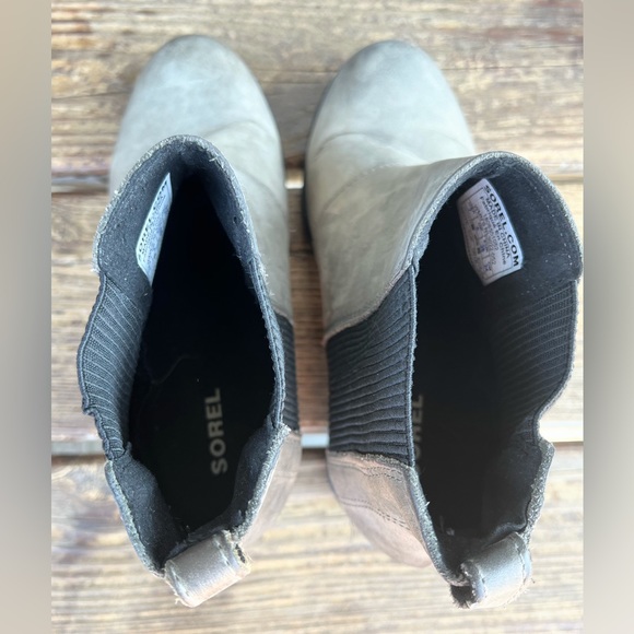 Sorel Joan of Arc Gray Chelsea boots size 7 - Picture 6 of 8